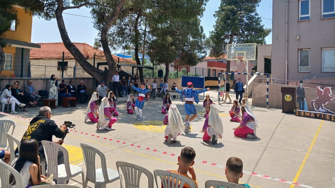 19 MAYIS ATATÜRK'Ü ANMA, GENÇLİK VE SPOR BAYRAMI KUTLAMASI